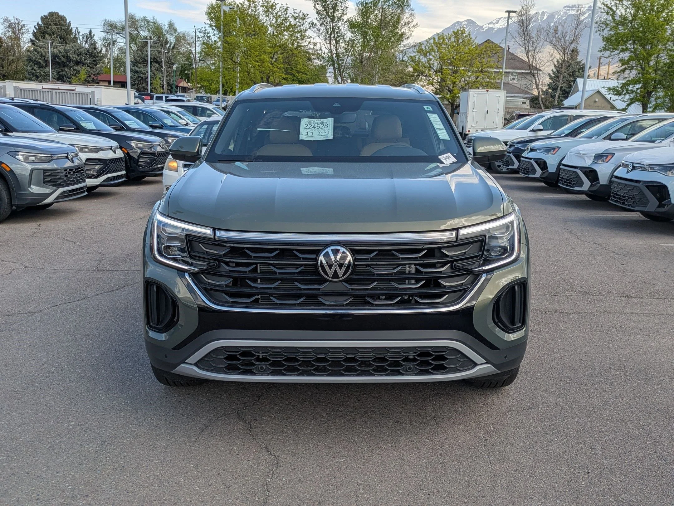 New 2026 Avocado Green Pearl Volkswagen 2.0T SE w/Technology image 9