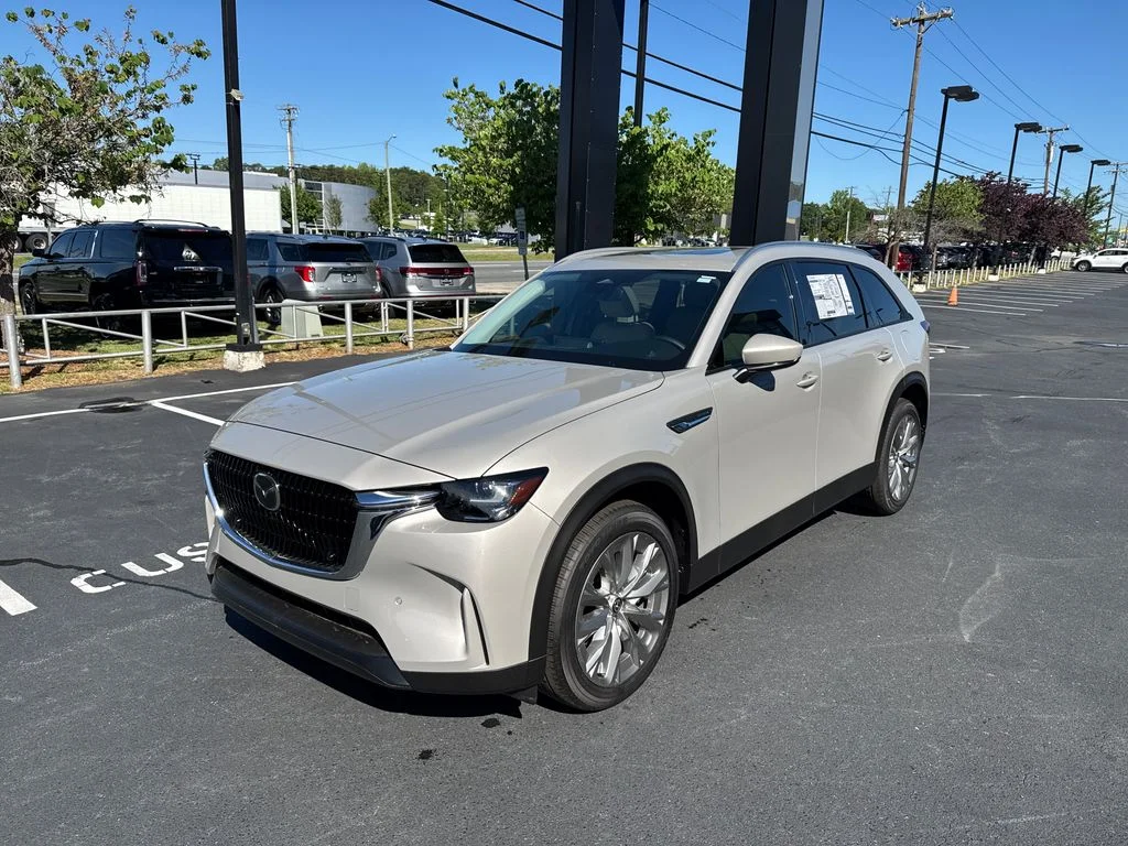 New 2026 Platinum Mazda 3.3 Turbo Preferred image 7