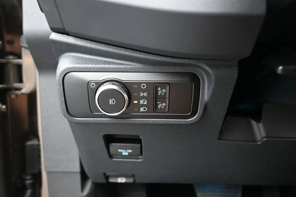 New 2026 Marsh Gray Ford Outer Banks image 13