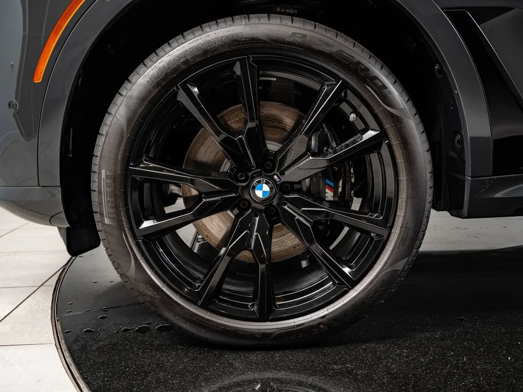 New 2027 Dravit Grey Metallic BMW xDrive40i image 13