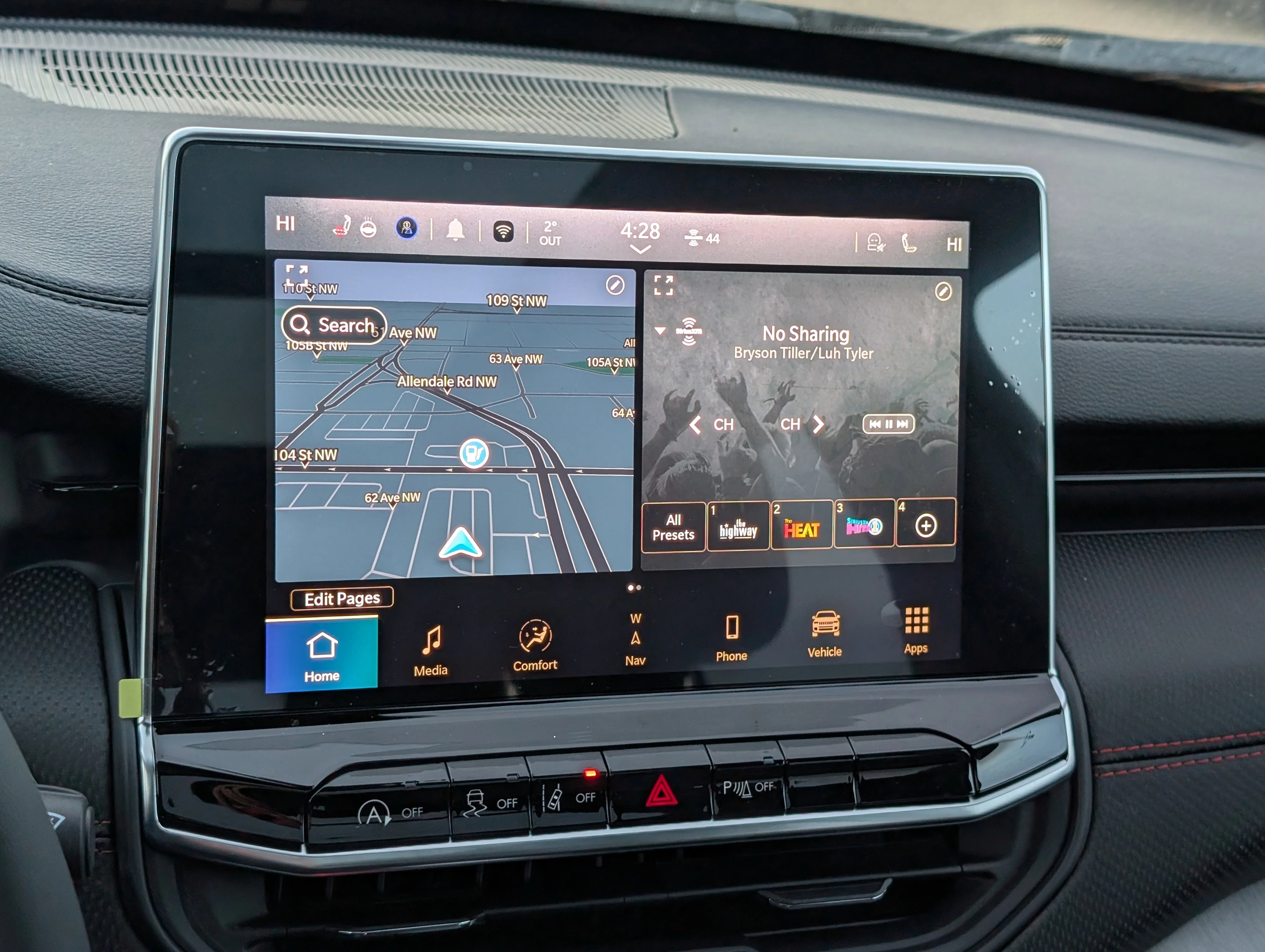 New 2025 Diamond Black Crystal Pearl Jeep Trailhawk Elite image 26