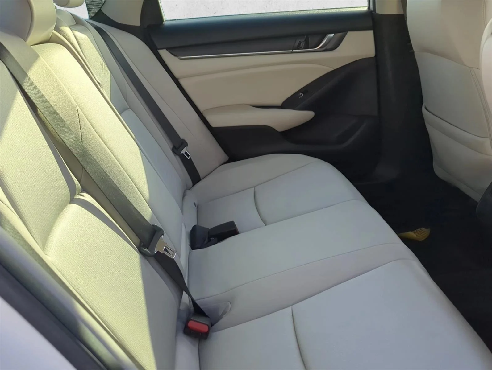 Used 2019 Platinum White Pearl Honda EX 1.5T image 25