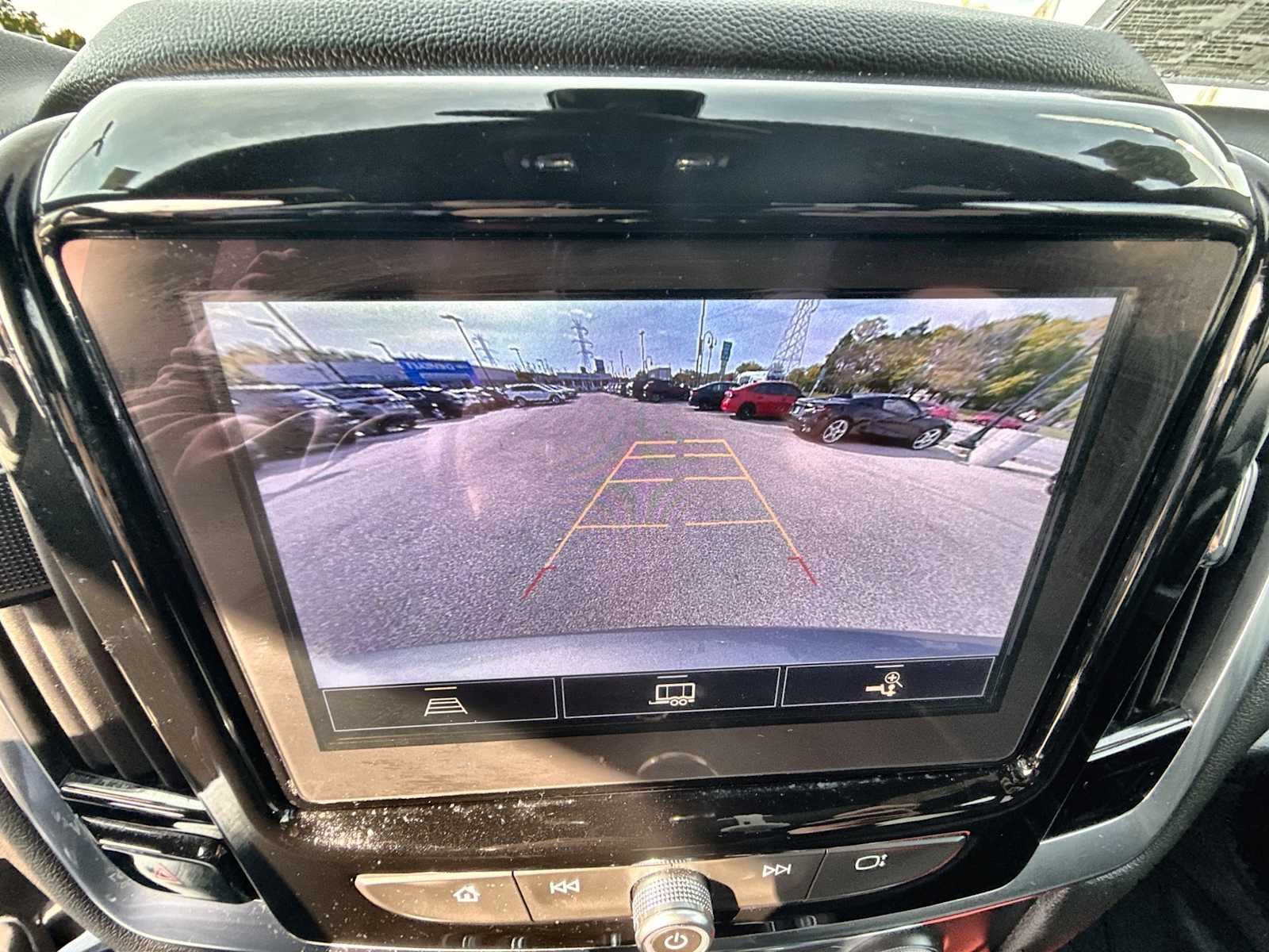 2023 Chevrolet Traverse 1LT - Photo 14