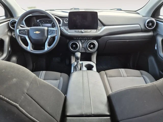 Used 2023 Blue Chevrolet LT image 10