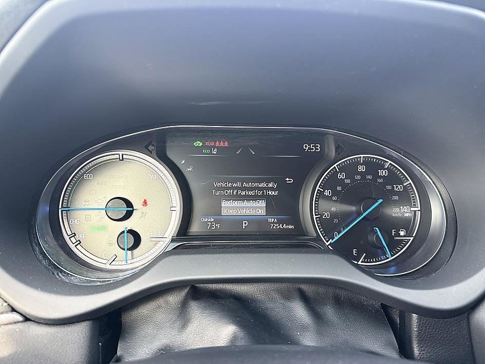 Used 2021 Blizzard Pearl Toyota XLE image 19