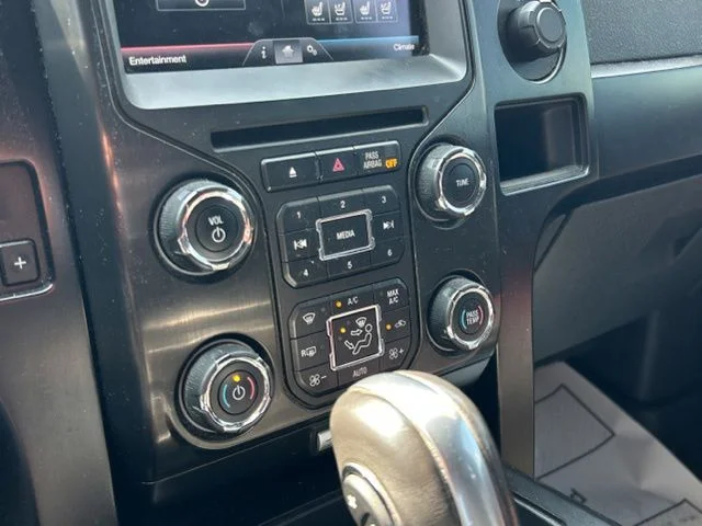 Used 2014 Ingot Silver Ford FX4 image 43
