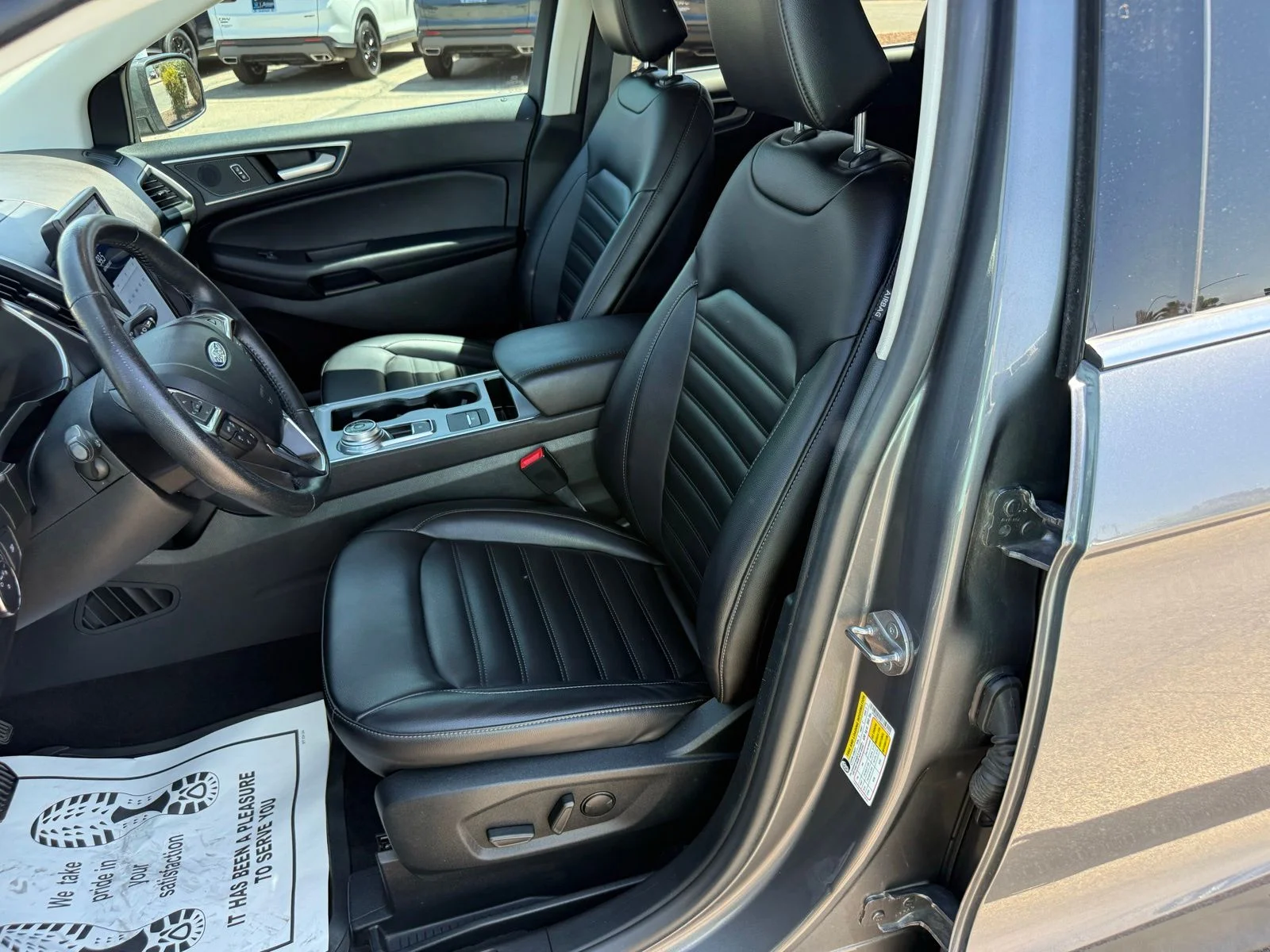 2021 Ford Edge SEL - Photo 30