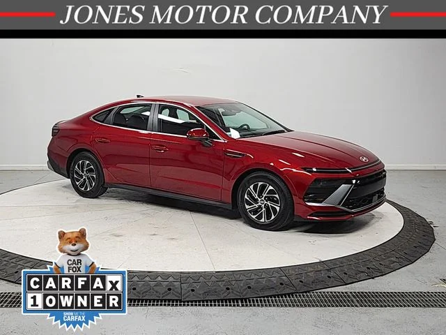 2026 Hyundai Sonata Blue's photo
