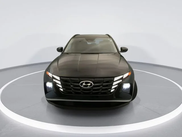 Used 2024 Black Hyundai SEL image 9