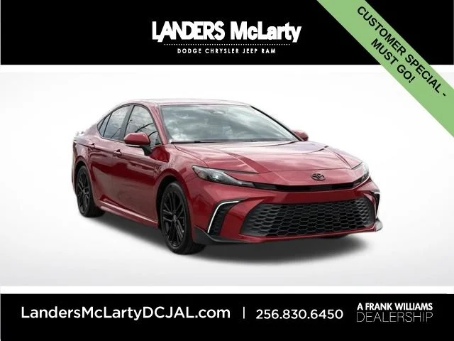 2025 Toyota Camry SE