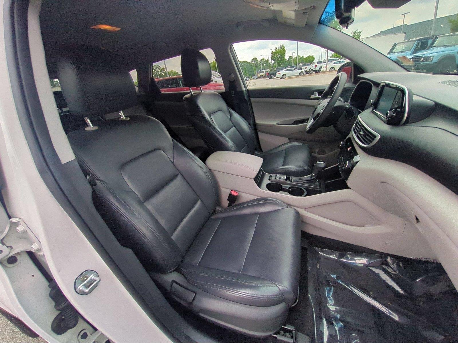 Used 2019 White Pearl Hyundai SEL image 37