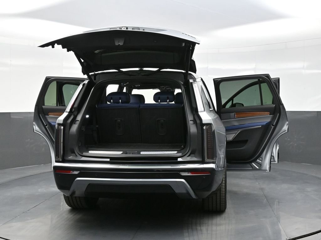2026 Cadillac VISTIQ Premium Luxury - Photo 38