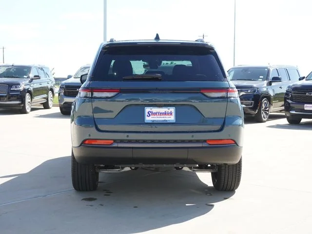 New 2026 Steel Blue Exterior Paint Jeep Limited image 8