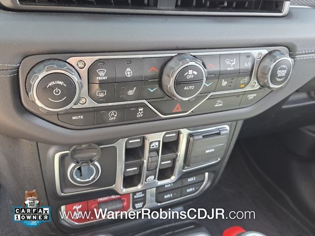 Used 2024 Gray Jeep Rubicon image 23
