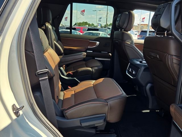 New 2027 White Ford King Ranch image 16