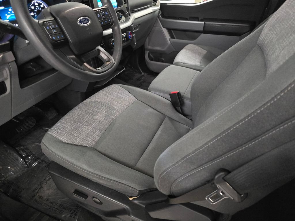 Used 2023 Gray Ford XLT image 18