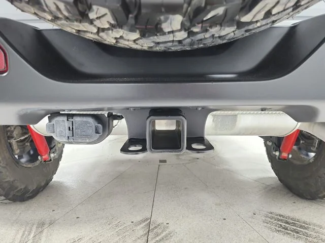 Used 2025 White/off-white Jeep Rubicon image 42