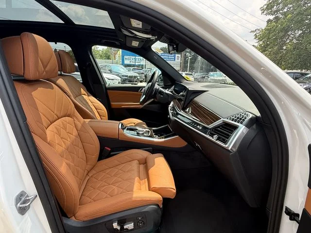 Used 2026 Alpine White BMW xDrive40i image 31