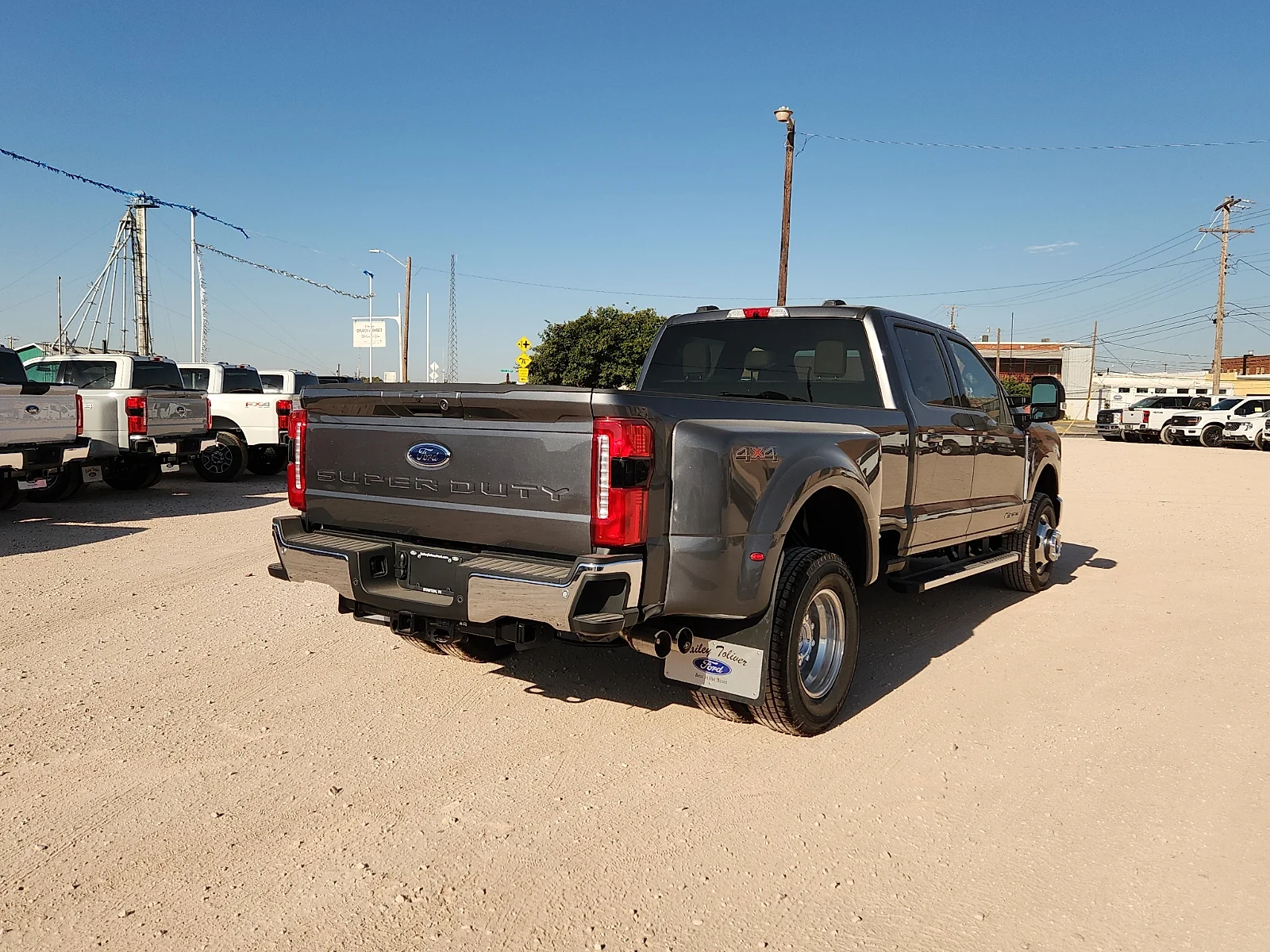 New 2026 Carbonized Gray Metallic Ford Lariat image 7