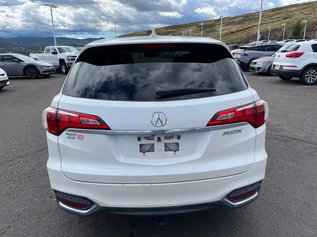 Used 2017 Diamond White Pearl Acura Base image 9