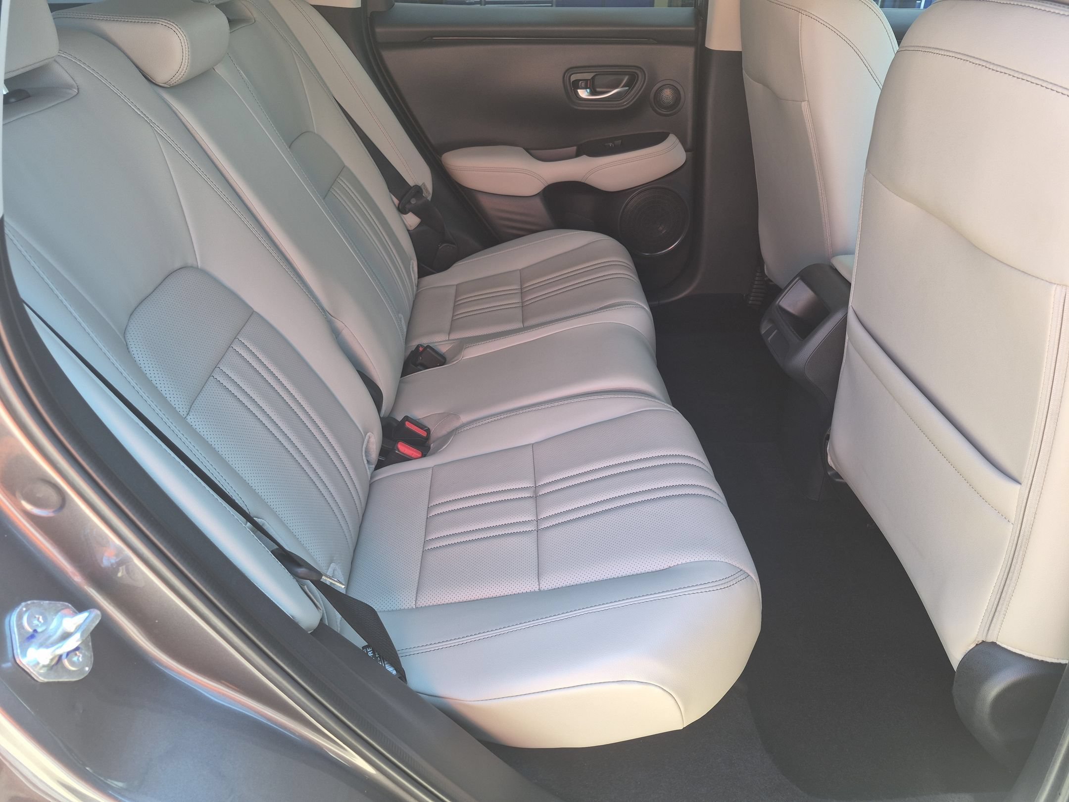 2025 Honda HR-V EX-L - Photo 30
