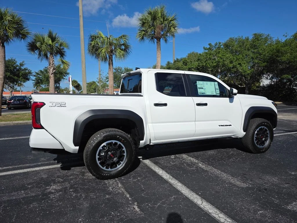 2026 Toyota Tacoma TRD Off Road - Photo 11