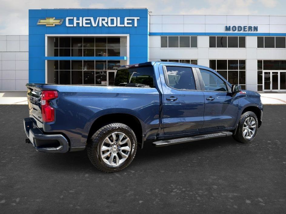 Used 2021 Northsky Blue Metallic Chevrolet RST image 5