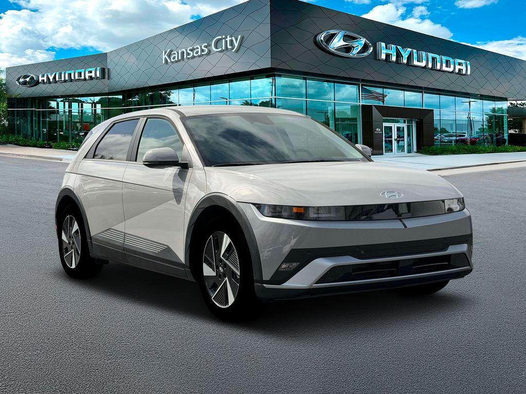 New 2026 Cyber Gray Hyundai SE image 11