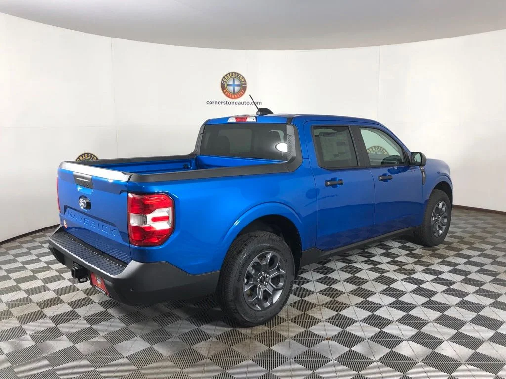 New 2026 Velocity Blue Ford XLT image 16