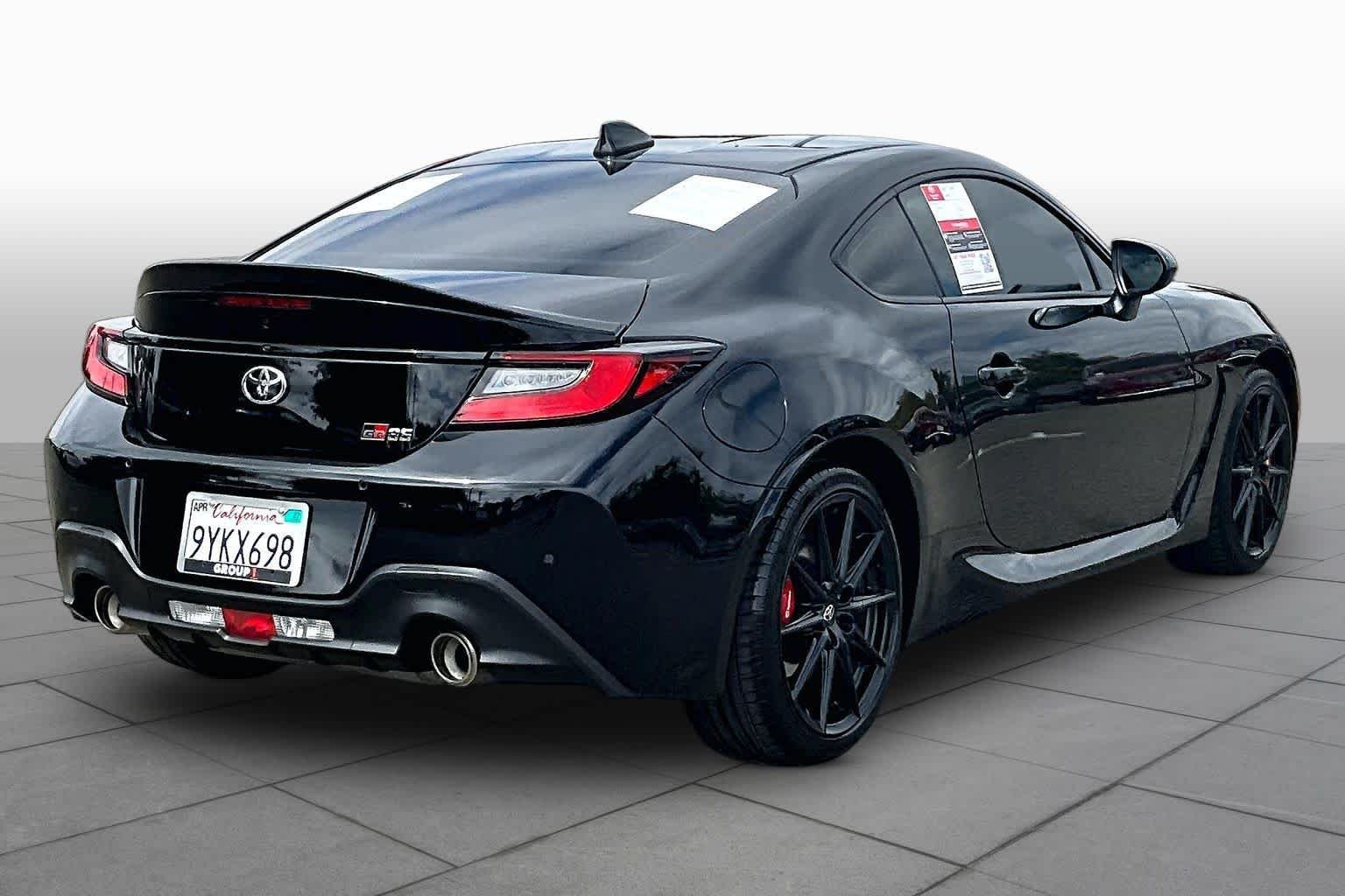 Used 2026 Raven Toyota Premium image 12