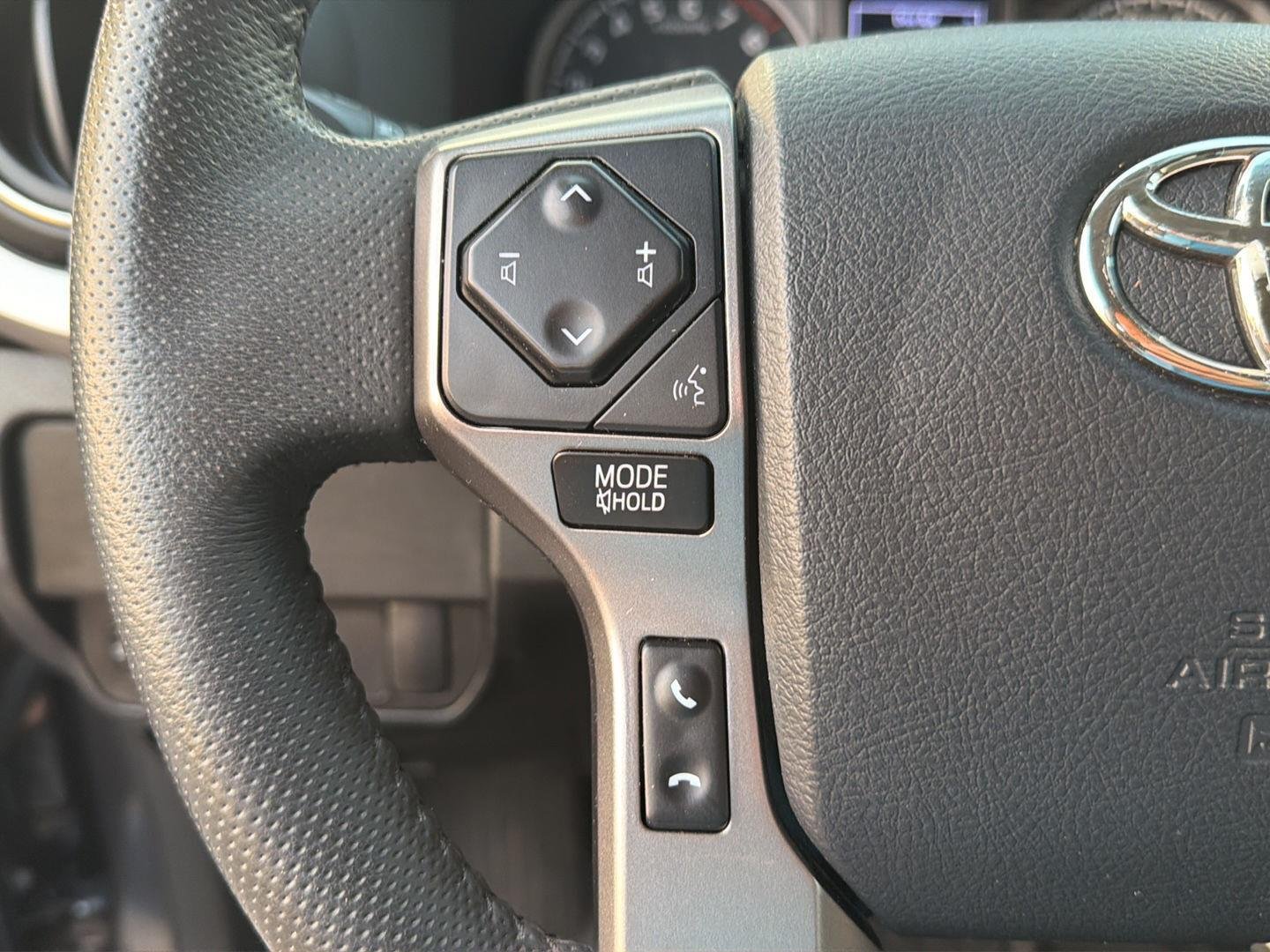 Used 2020 Magnetic Gray Metallic Toyota SR5 V6 image 20