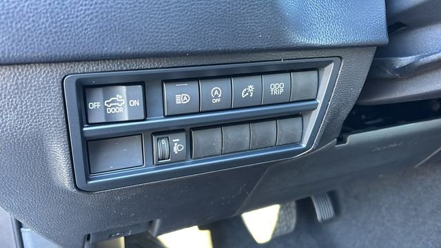 2025 Toyota Tundra SR5 - Photo 28