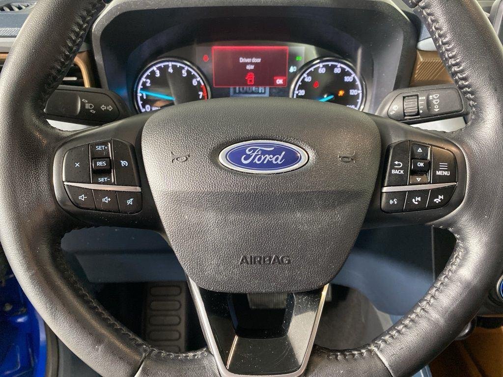 Used 2022 Blue Metallic Ford LARIAT image 17