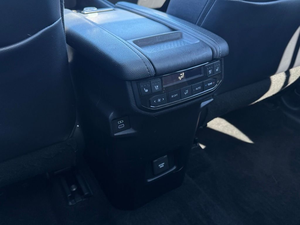 2024 Toyota Grand Highlander Platinum - Photo 22