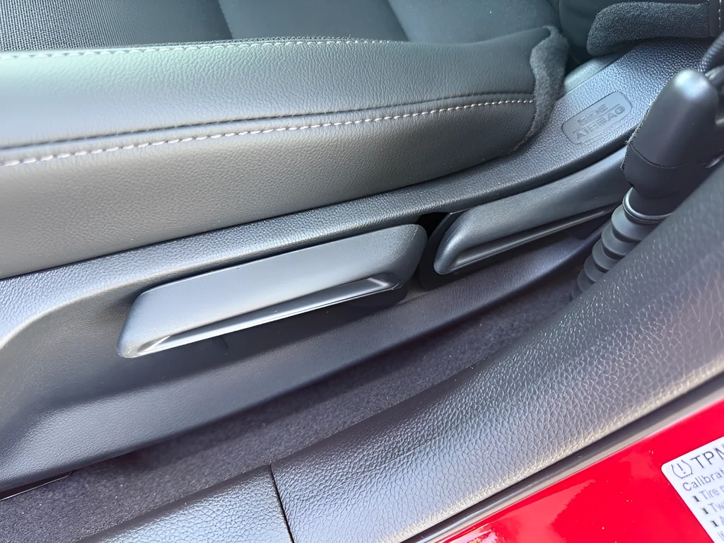 2026 Honda Civic Hatchback Sport - Photo 10