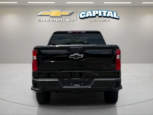 Used 2025 Black Chevrolet ZR2 image 4
