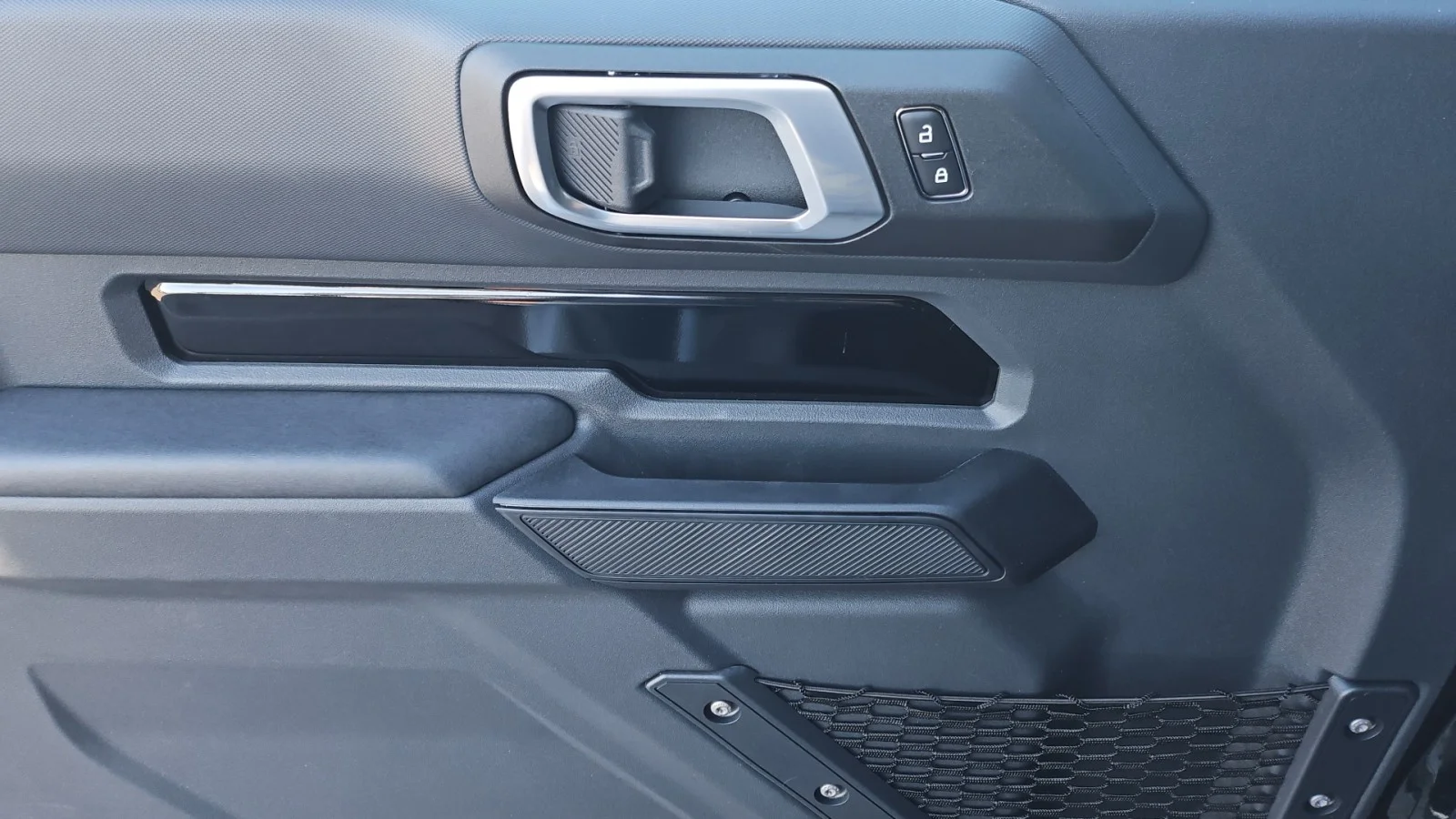 New 2025 Shadow Black Ford Base 4WD image 6