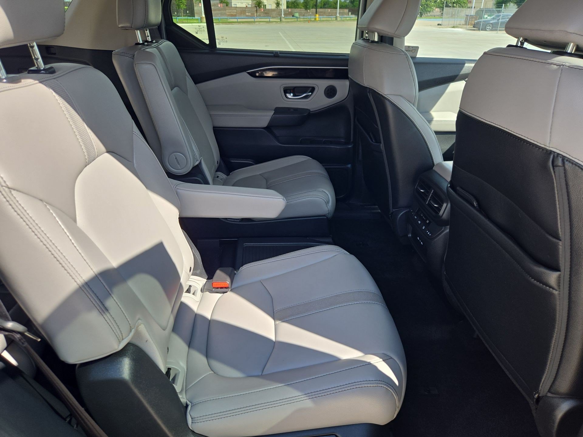 2024 Honda Pilot EX-L - Photo 25