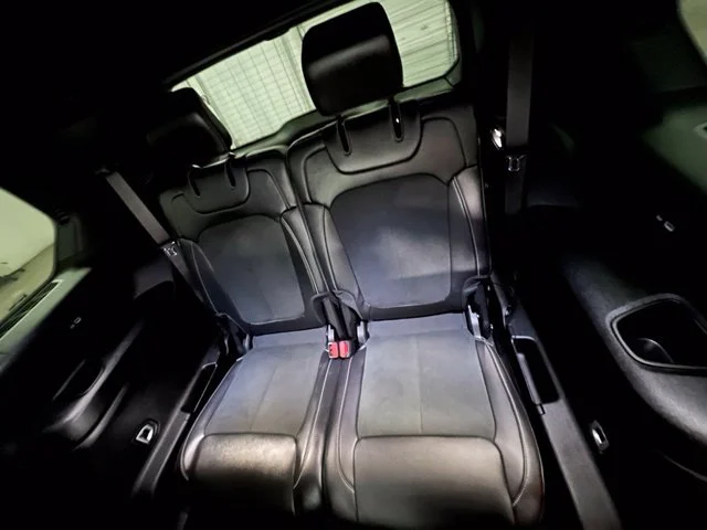 Used 2025 Red Jeep Altitude X image 26