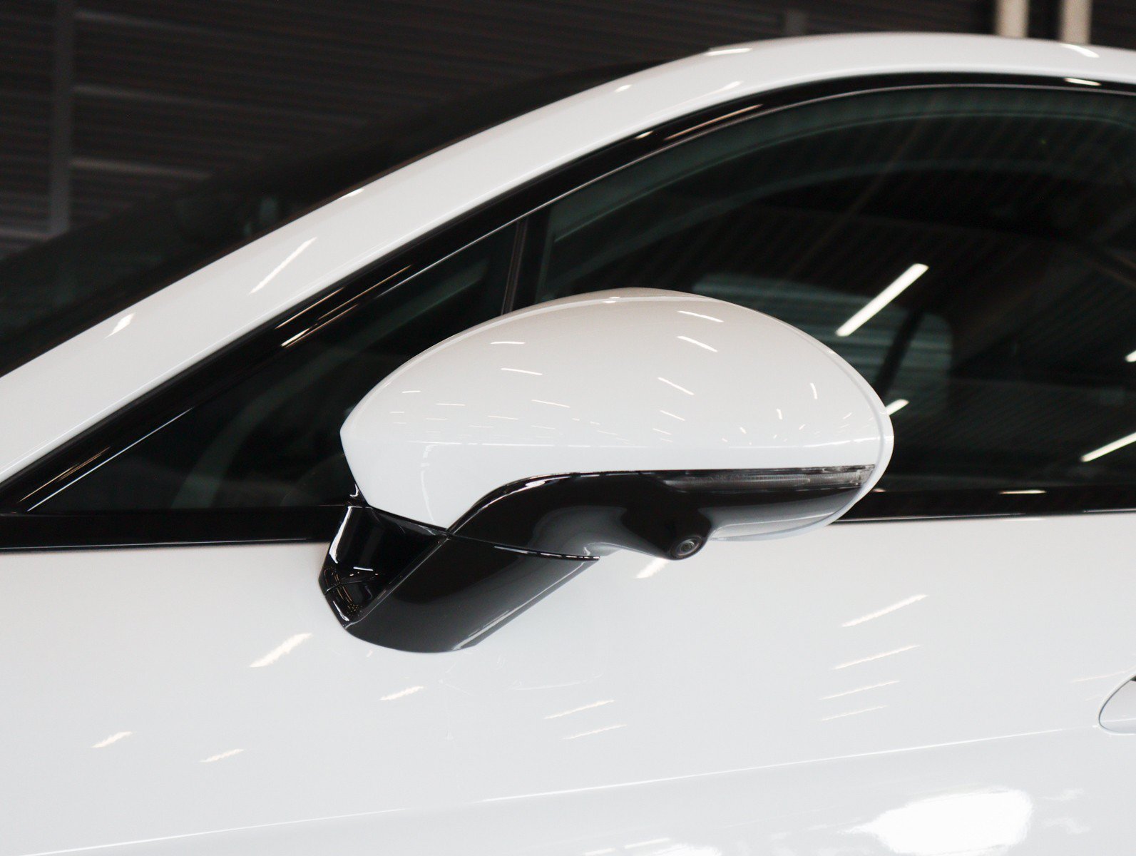 New 2026 Carrara White Metallic Porsche 4 image 27