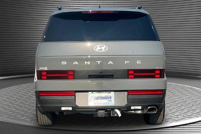 New 2027 Gray Hyundai SEL AWD image 4