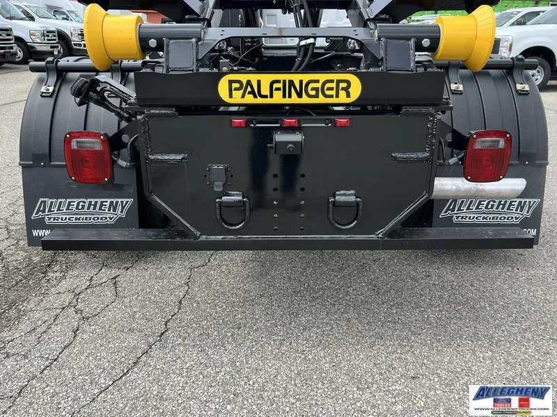2025 Ford F-600 Super Duty Chassis Cab XL - Photo 9