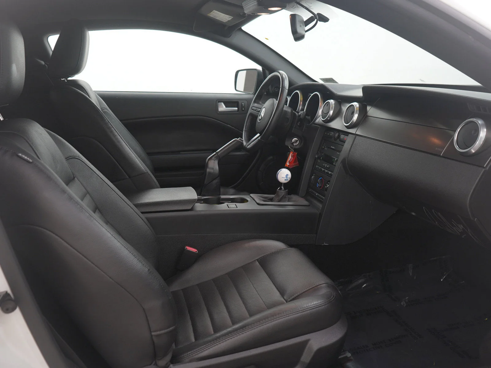 Used 2009  Ford Shelby GT500 image 15