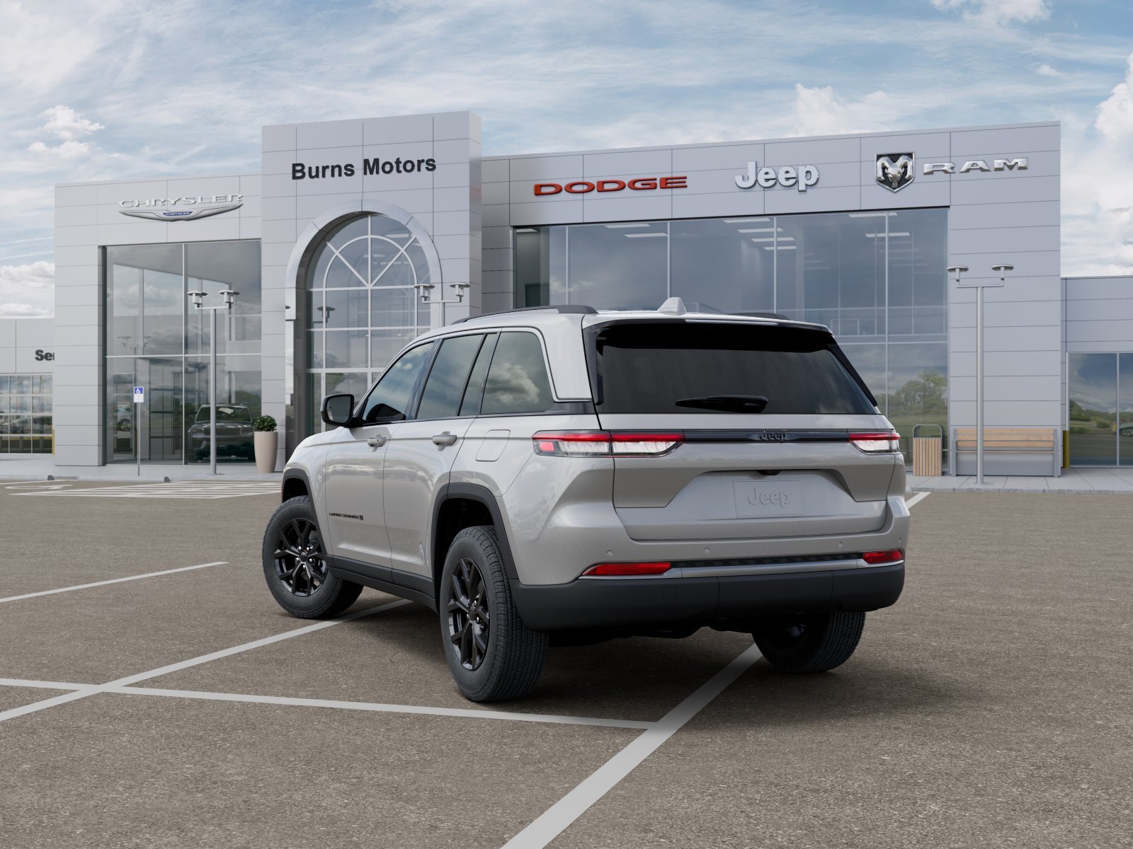 New 2026 Silver Zynith Exterior Paint Jeep Laredo Altitude image 3