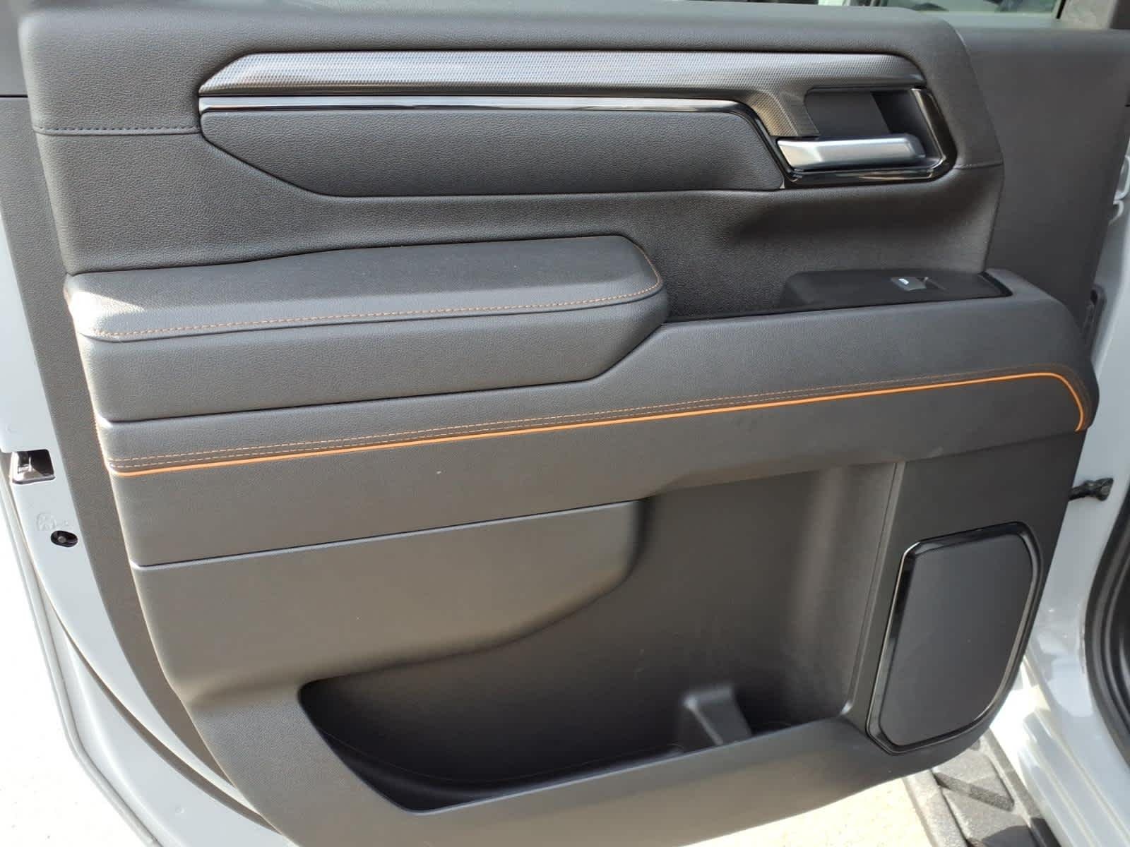 Used 2025 Thunderstorm Gray GMC AT4 image 12