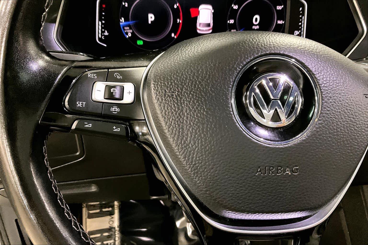 Used 2020 Pyrite Silver Metallic Volkswagen SEL Premium R-Line image 24
