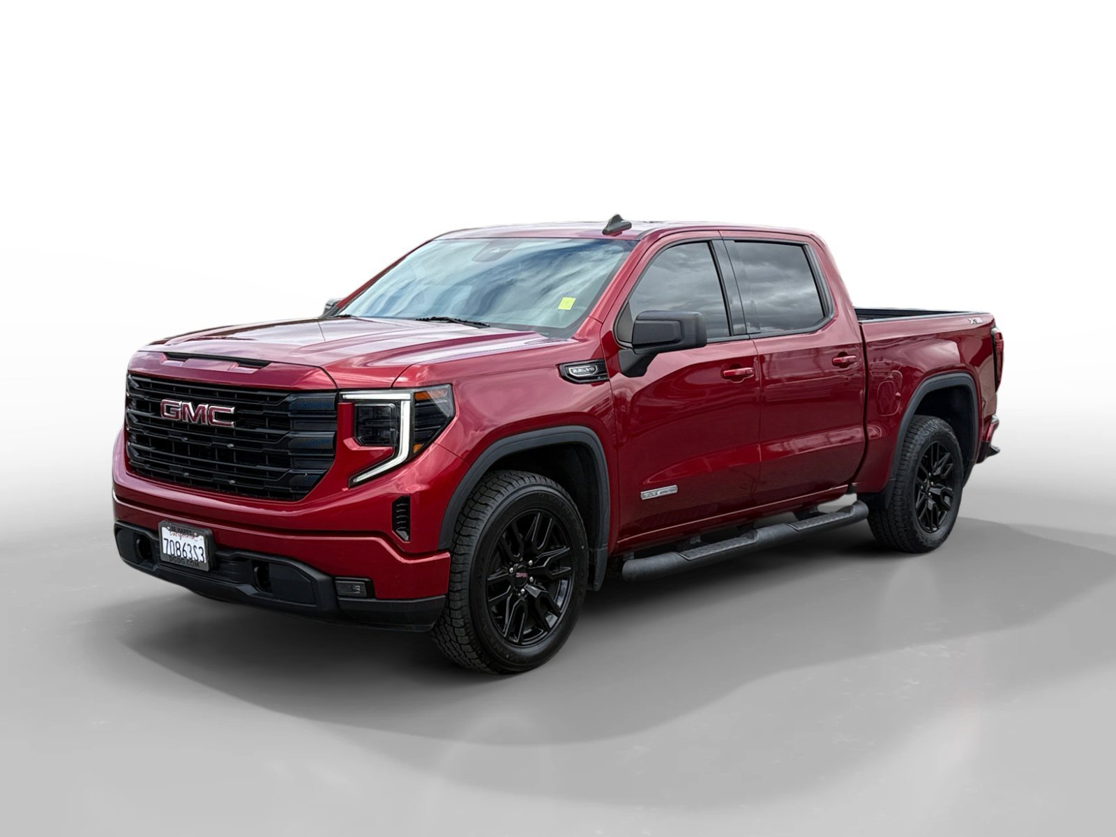 2022 GMC Sierra 4WD Crew Cab Short Box Elevation's photo