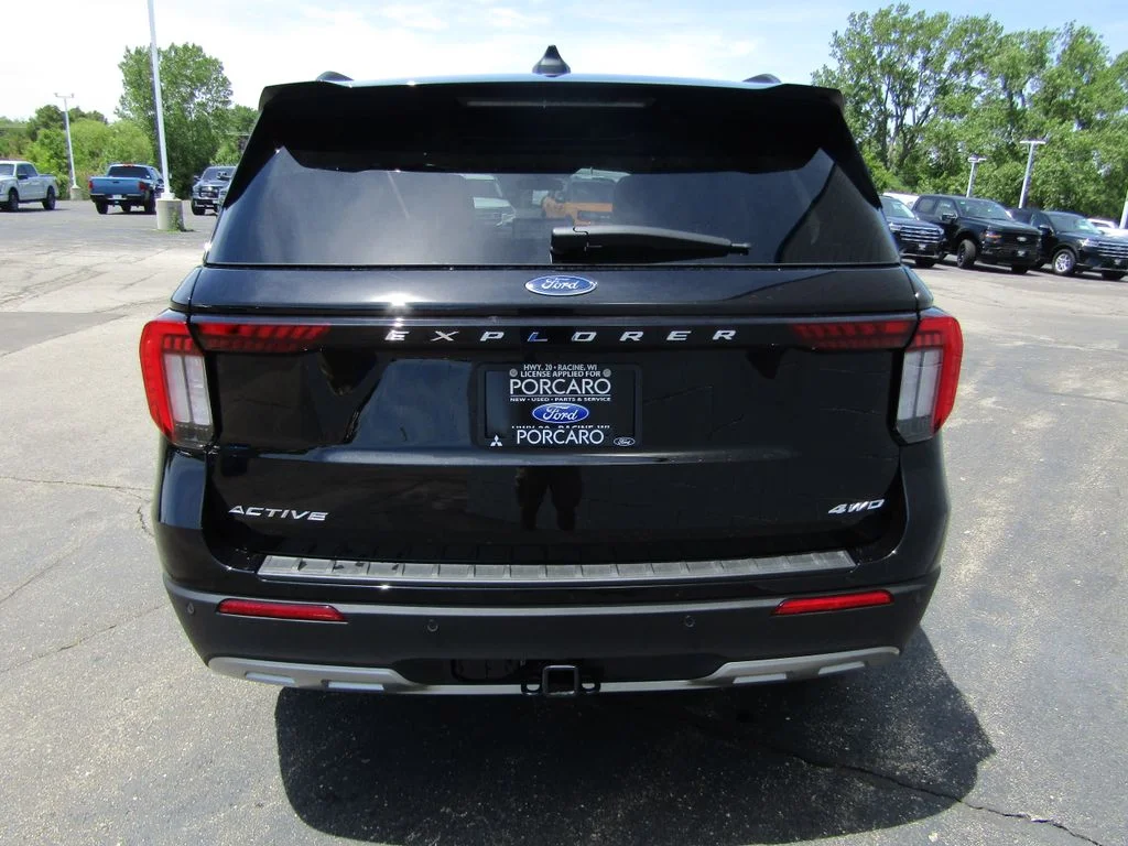 New 2026 Agate Black Metallic Ford Active image 5