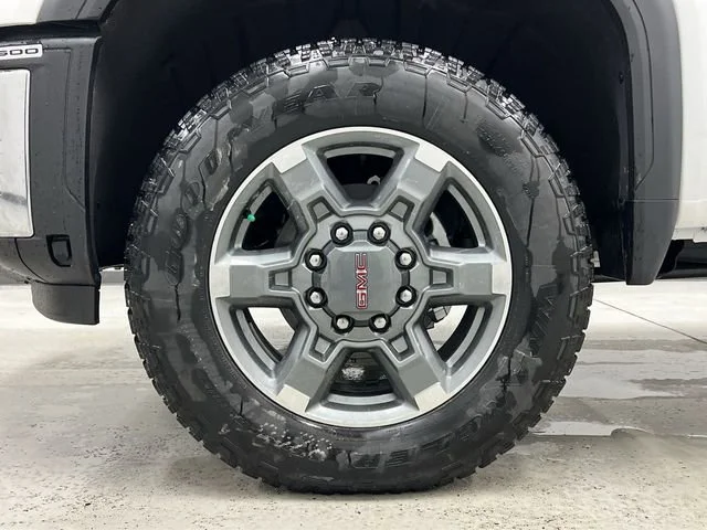 2026 GMC Sierra 2500HD SLT - Photo 33