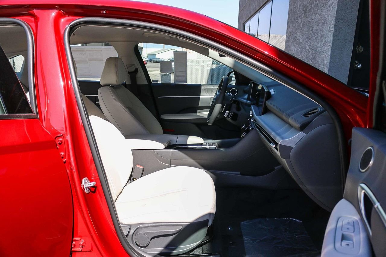 New 2025 Red Hyundai SEL image 16